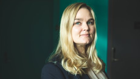 Bildet viser Hanne Charlotte Schjelderup, leder Jordmorforbundet NSF