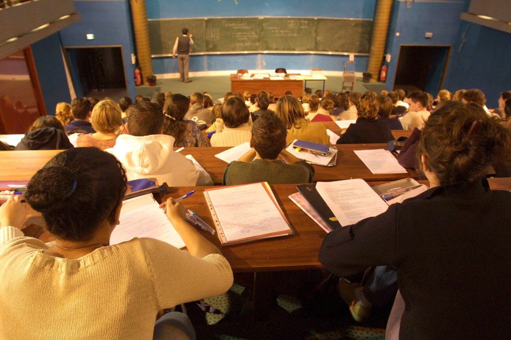 Studenter på forelesning