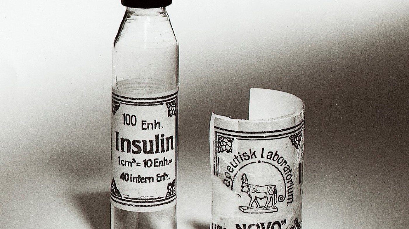 Bildet viser en liten beholder med insulin.