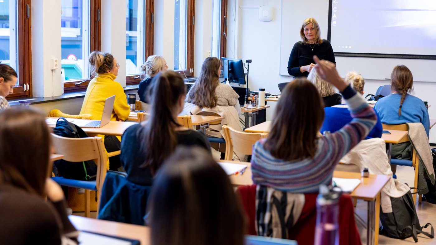 Førsteamanuensis Heidi Jerpseth underviser ved Oslomet, Kjeller