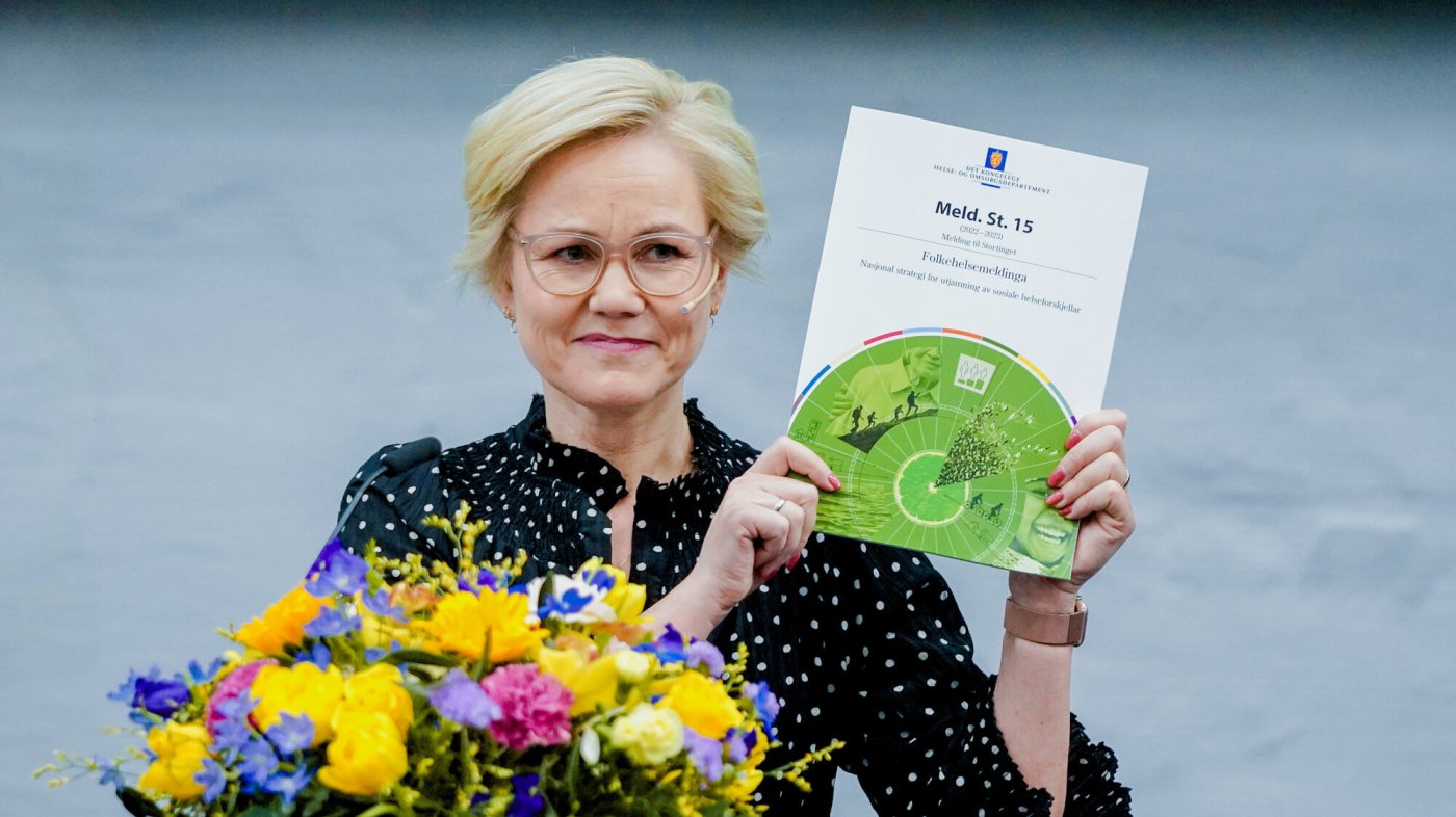 Bildet viser Ingvild Kjerkol på dagens pressekonferanse