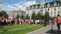 Streikemarkering utenfor Stortinget