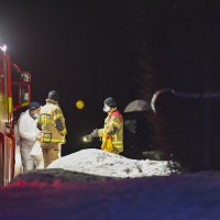 Politiet har åpnet drapsetterforskning etter at fire personer ble funnet døde i et bolighus i Skogbygda i Nes på Romerike tirsdag